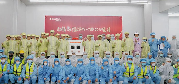 2022年这一抹最耀眼的蓝∣无锡尚德2GW数字化TOPCon高效电池智能工厂正式投产出片